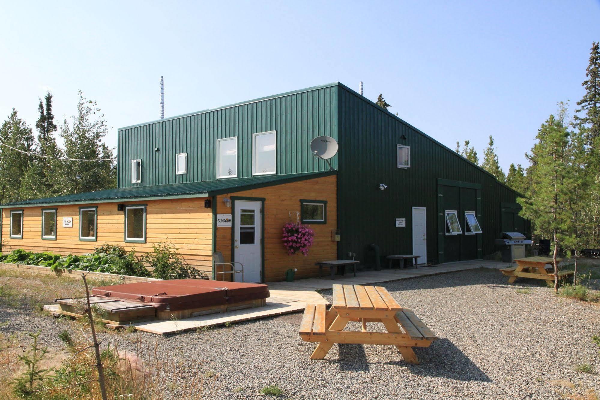 Sundog Retreat Hotel Whitehorse Kültér fotó
